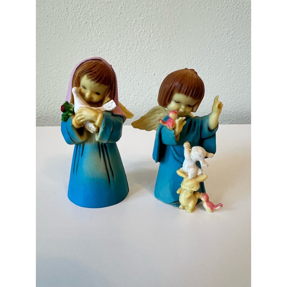 Vintage Christmas Girls Child Angel Holding Dove Animals Hard Plastic Hong Kong